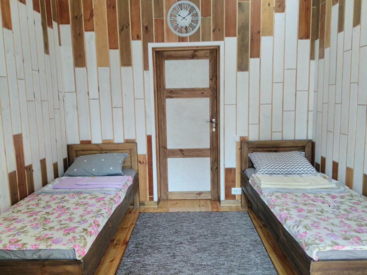 Отель "Swallow House" Tjerkasy Eksteriør billede